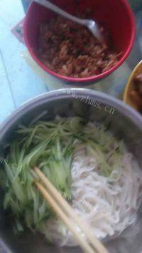 家常炸酱面