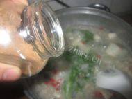 美味的豆腐丸子汤