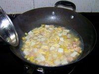 美味的鲜虾豆腐汤做法图解9)