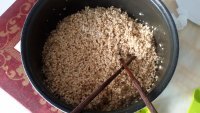 好吃的酱香排骨粽做法图解2)
