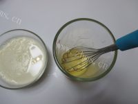 自制奶油奶酪布丁做法图解5)