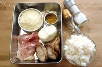 美味的咖喱鸡肉乳酪焗饭做法图解10)