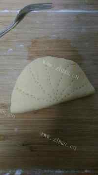 香甜南瓜荷叶饼做法图解4)