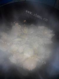 照烧鸡肉花生素肉做法图解6)
