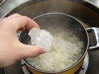 风味银耳雪梨糖水做法图解8)