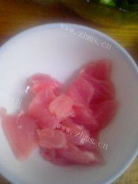 油菜炒肉自制做法图解2)