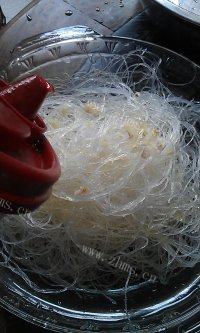 诱人的蒜蓉粉丝蒸带子做法图解6)