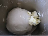 回味无穷的老式面包做法图解7)