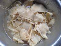 家常菜白菜炒干豆腐做法图解2)