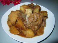 美味的土豆排骨