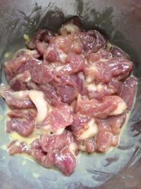 美味的炸里脊做法图解2)