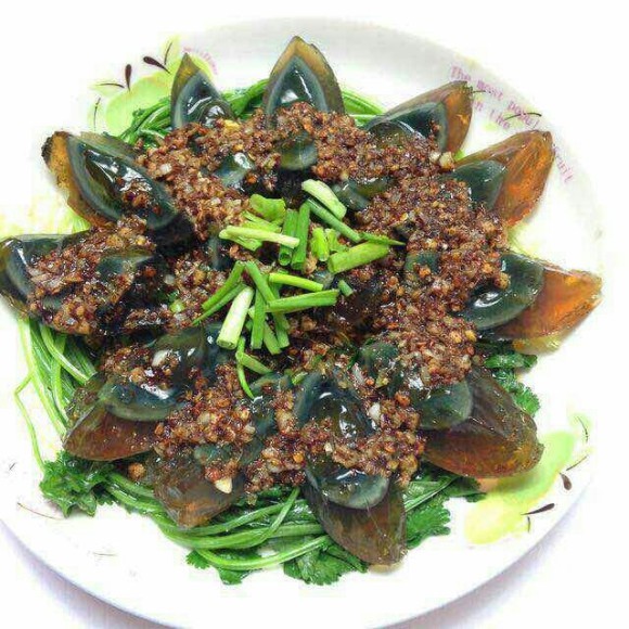 色香味俱全的凉拌皮蛋