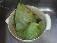 清香荷叶粉蒸肉做法图解4)