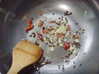 味道鲜美的麻辣肉丝做法图解7)