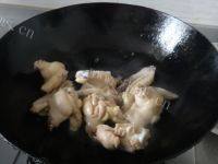 美味的红烧翅根做法图解8)