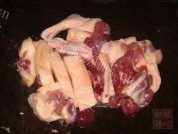 美味的冬瓜薏米老鸭汤做法图解1)