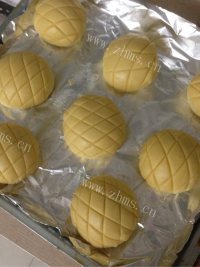 香气浓郁的菠萝包做法图解7)