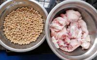 家常菜黄豆焖猪蹄做法图解1)