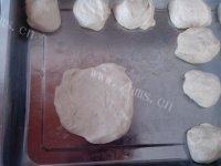 四溢的发面饼做法图解12)