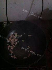 自己做的蔬菜炒面做法图解4)