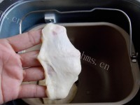好看挤挤小猪面包做法图解6)