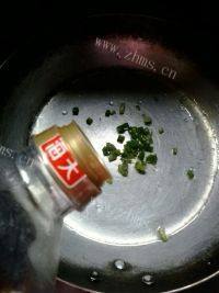 美味的干煎大虾做法图解4)