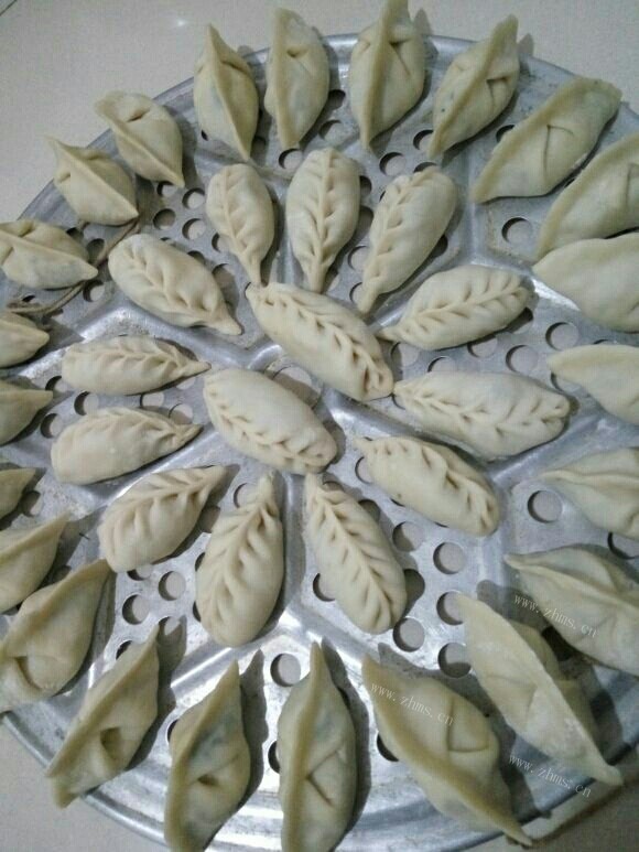 美味的韭菜鸡蛋饺子