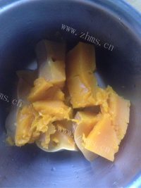自制南瓜芝麻饼做法图解1)