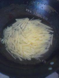 下饭的酸辣土豆丝做法图解3)