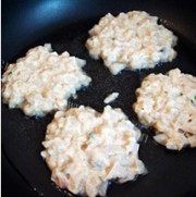 香煎莲藕饼做法图解7)