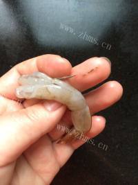 美味的蝴蝶虾做法图解4)