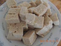 简易冻豆腐炖鸡做法图解3)