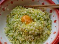 自己做的芹菜肉馅饺子做法图解6)