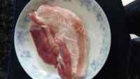 家常菜土豆粉蒸肉做法图解1)