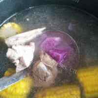 大薯玉米骨头汤的做法图解八