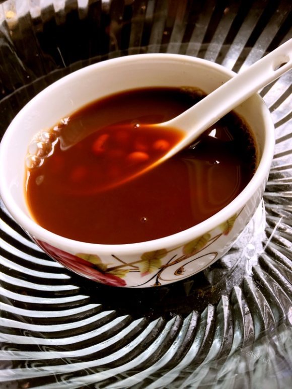 脆嫩可口的红豆汤