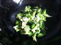 家常菜蒜炒西兰花