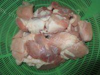 家常菜梅菜烧肉做法图解2)