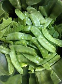 家常菜清炒荷兰豆做法图解1)