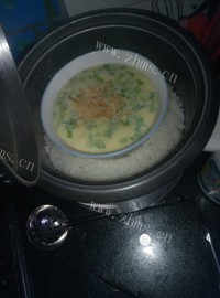 香喷喷的炖鸡蛋做法图解11)