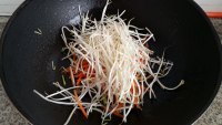 家常菜素炒米粉做法图解4)