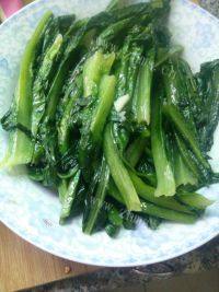 诱人的清炒油麦菜