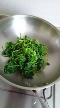 家常菜蒜蓉菠菜做法图解9)
