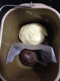 自制双色吐司做法图解5)