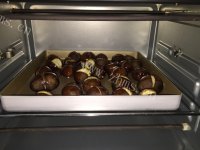 特色美食烤板栗做法图解8)