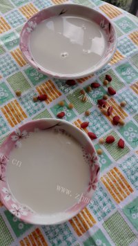 营养的大米花生豆浆做法图解6)