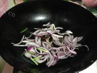 美味的韭菜鸡蛋炒粉丝做法图解8)