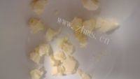美味的肉松饼干棒做法图解2)