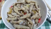 色香味俱全的泡椒凤爪做法图解5)