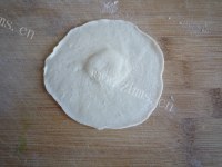 美味的茴香猪肉馅蒸饺做法图解9)